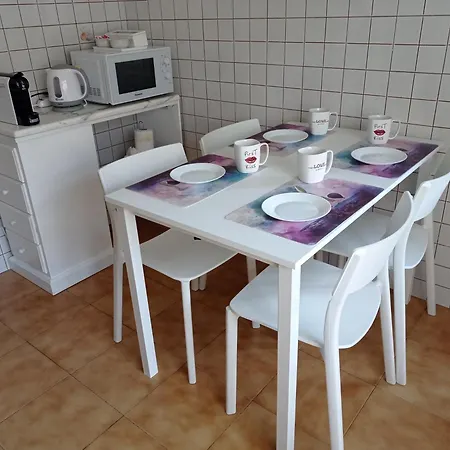 Dom Idea Lägenhet *